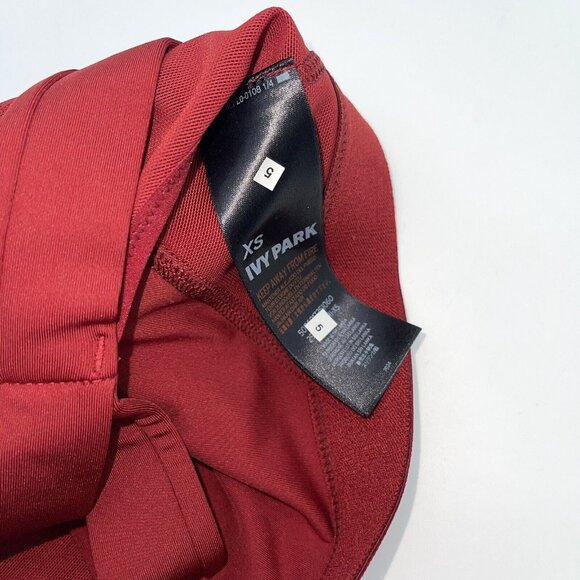 IVY PARK Sports Bra Women’s Extra Small Racerback Red New with Tags Deadstock - Picture 6 of 10